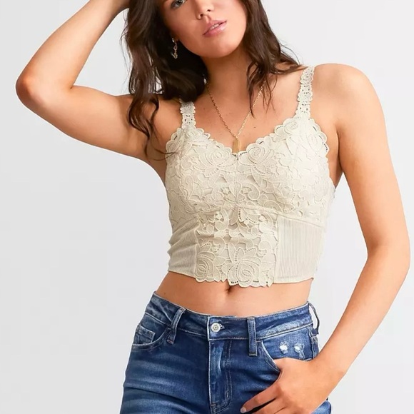 BKE Tops - BKE essentials Medium Floral Lace Full Coverage Bralette Lace Cream top